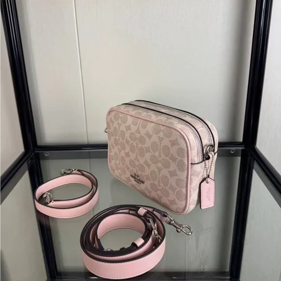 Coach Jamie 20 Handbags - Picture 4 of 7